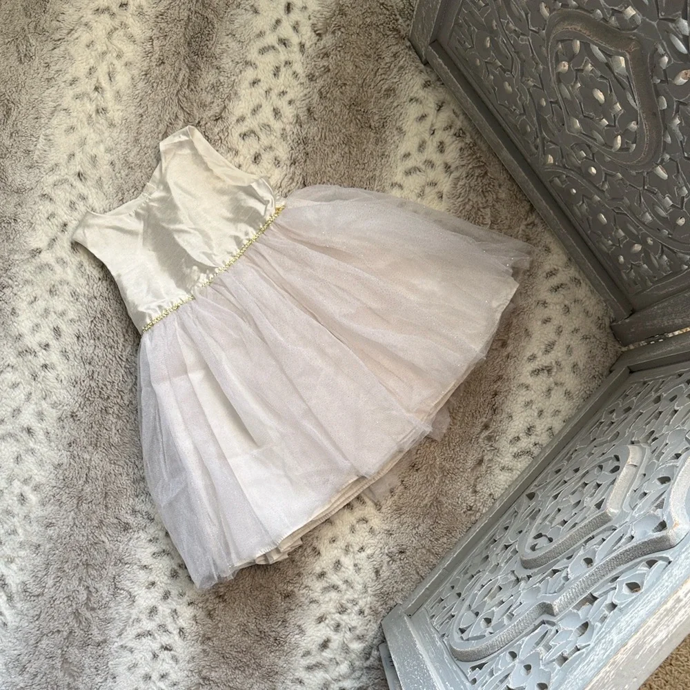Pippa & Julie cream satin dress baby girls 18 months sparkly gold tulle skirt
